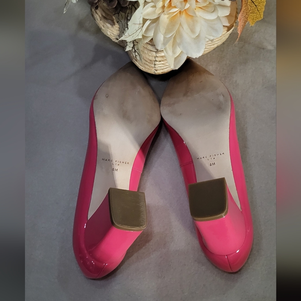 Marc Fisher Women's NWOT Fuschia Pink Pointy Toe Zala 3in Heel Pumps Size 8M - Picture 11 of 13